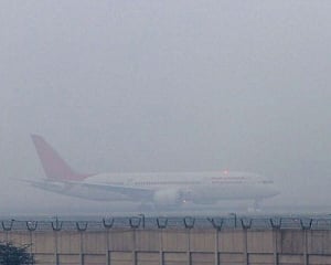 Low visibility disrupts Delhi airport operations; over 80 flights delayed