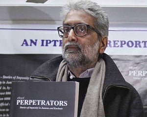 Maharashtra govt moves SC against Delhi HC order ending house arrest of activist Navlakha