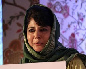 Mehbooba stakes claim to form govt in JK with NC, Cong help
