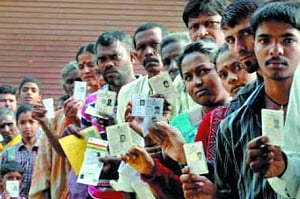 MP poll: Opening for Congress
