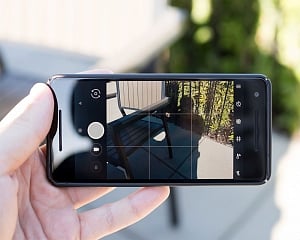 New feature on Pixel phones to improve low light photography
