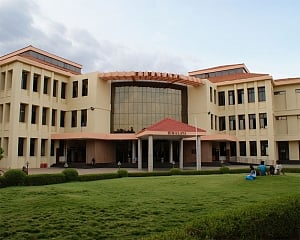 Over 3OO firms to take part in IIT-M campus placements