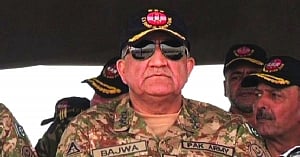 Pak Army chief vows to spill blood on LoC