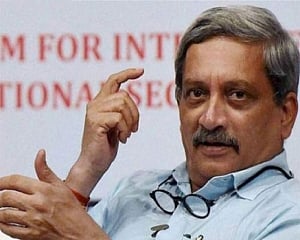 Parrikar returns to Goa after discharge from AIIMS
