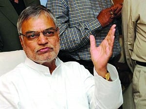 RaGa forces casteist CP Joshi to eat crow