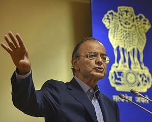 Rahul Gandhi concocting falsehood; I never met Nirav Modi: FM Jaitley