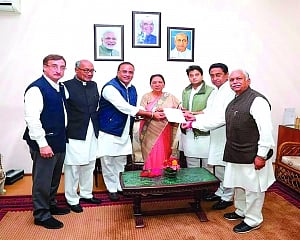 Rahul to pick winners of CM race