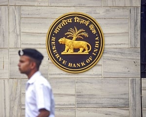 RBI board holds marathon meet amid central bank's differences with govt