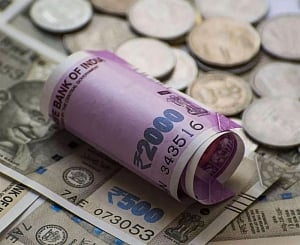 Rupee hits lifetime low of 72.18, drops 45 paise against USD