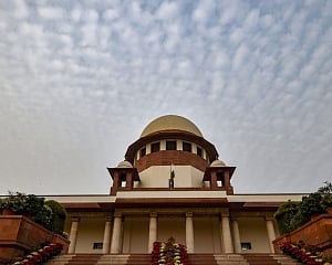 SC dismisses CBI's appeal in Bofors case