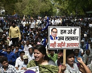 SC seeks response from Centre on pleas challenging new amendments in SC/ST law