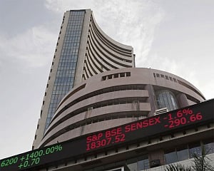 Sensex, Nifty open lower after US Fed rate hike