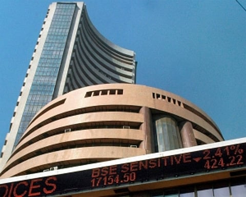 Sensex drops over 100 points on global selloff, profit-booking