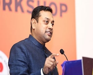 Sidhu should join Pakistan's Cabinet: Sambit Patra