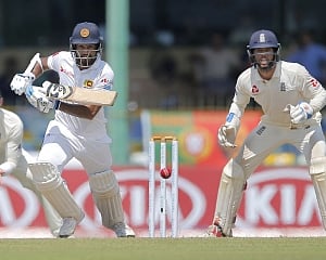 Sri Lanka's morning as England tail fails