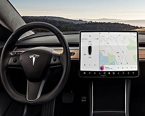 Tesla asks more employees to test new Autopilot hardware