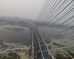 Two medical students killed after bike rams into divider on Signature Bridge