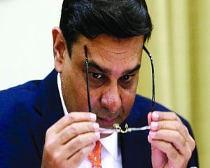Urjit quits amid RBI-Govt feud