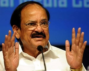 World praising India for cleanliness efforts of Modi govt: VP