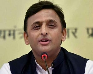 'Chaiwala' betrayed people by going back on promises: Akhilesh