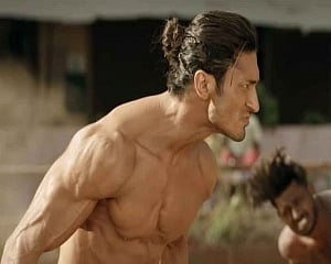 'Commando 3' records 4cr-haul on day 1 in domestic market
