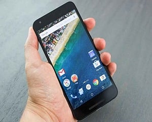 1.4 crore women in Andhra to get free smartphones