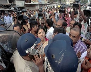 3 killed in post-poll violence in WB in last 24 hrs; TMC, BJP blame each other for killings