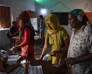 Nearly 25 per cent polling till noon in Haryana