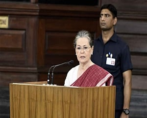 After Rahul, Sonia slams BJP for 'crossing limits of dignity'