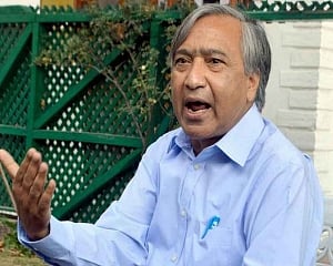 Ailing CPI-M leader Tarigami shifted to AIIMS