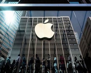 Apple taking 'deeper look' at disputed borders for its Maps