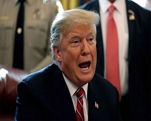 Apple won't get tariff waivers for certain China imports: Trump