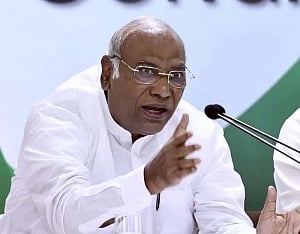 Appointment of CBI interim chief 'illegal', says Kharge; demands immediate selection panel meet