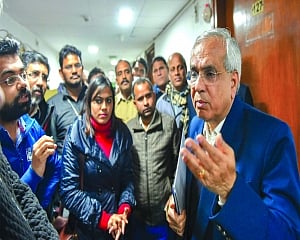 BJP, Cong spar over job report