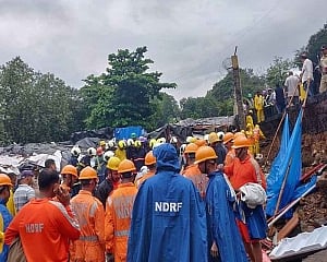 BMC appoints team of experts to probe Malad wall collapse