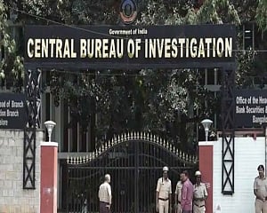CBI carries out searches at 22 locations in West Bengal in chit fund scam case
