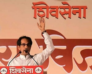 CBI director's removal hasty, govt set wrong precedents: Sena
