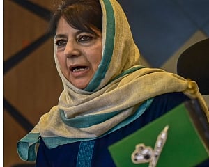 Centre should now stop misusing CBI & NIA for political vendetta: Mehbooba