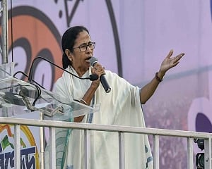 Centre using CBI to harass opposition parties, Mamata alleges