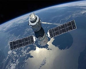 China's experimental space lab to re-enter earth's atmosphere