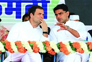 Cong mulls Plan B if SP-BSP dump it in UP