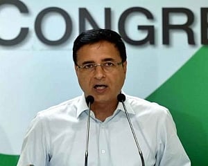 Cong slams Modi over Trump's mediation offer on Kashmir, asks why PM is mum