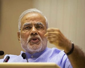 Congress believed in insulting institutions, its desire for power cost nation greatly: Modi