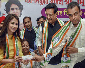 Congress fields Urmila Matondkar from Mumbai North LS seat