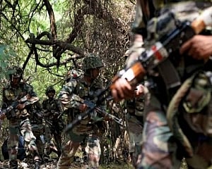 CRPF jawan killed in encounter with Naxals in Chhattisgarh