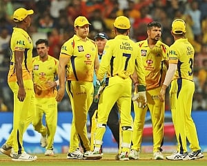 CSK win toss, opt to bowl