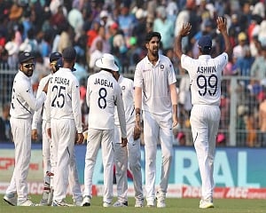 Day/Night Test: India bundle out Bangladesh for 106 on day 1