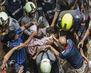Death toll in Mumbai building collapse rises to 13