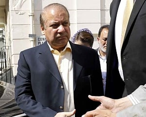 Difficult to take Nawaz Sharif to US until platelet count stabilises: Son