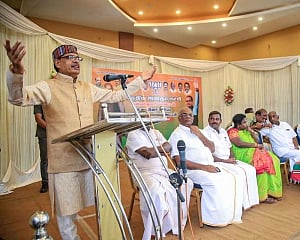 Dynasty politics rejected by people, Cong still wants Sonia, Rahul to lead: Chauhan